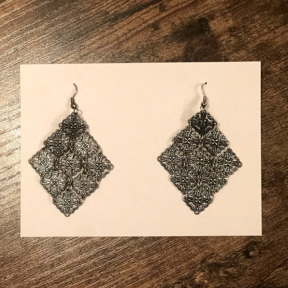 Deep Silver Chandelier Earrings